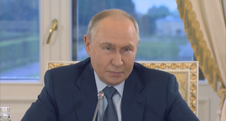  “Duam paqe me Kievin”, Putin: Fati i Ukrainës është vendosur në Alaskë