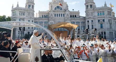 Papa në Madrid, mbi 1 milion besimtarë mbushën rrugët