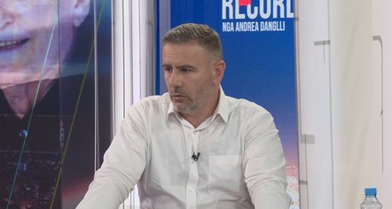“Rama dhe Berisha janë ulur këmbëkryq në protestë”, gazetari: Sot lindën përplasjet e para