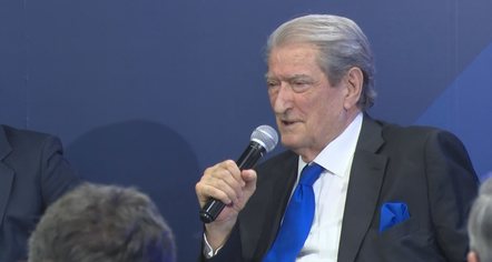 “Shqipëria në sallën e urgjencës”, Berisha në PPE: Duhet zgjidhje paqësore, përplasja sjell regres