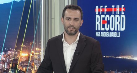 “Të protestohet vetëm me flamur kombëtar”, Lapaj: Vetëm protesta pa parti mund të na bashkojë