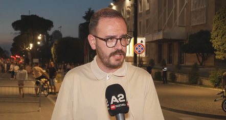 “Rama po hedh tezën e kolonializimit të Shqipërisë”, Laçi thirrje partive të vogla nga protesta: Mos u bëni si Rama dhe Berisha