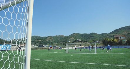 FSHF inauguron terrenin, Picalla me fushë të re futbolli, vijon projekti “100 fusha”