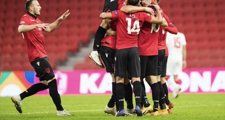 “Shqipëria dhe Kosova mund të bënin më mirë në Botëror se disa skuadra që janë aty”