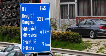 Pa bashkëpunim juridik: Si ua dërgon Kosova ftesat e gjykatave të dyshuarve në Serbi?