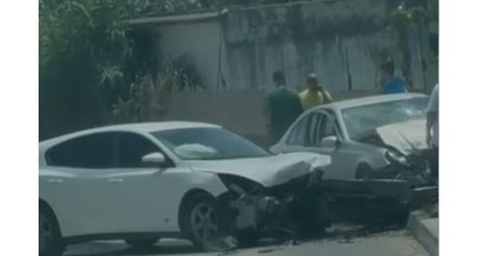 Përplasen dy automjete në aksin Vlorë-Llakatund