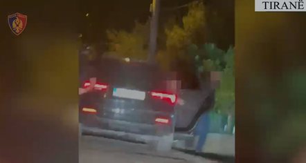 Goditet grupi që shpërndante drogë pranë shkollave në Tiranë, arrestohen 15 persona, 5 në kërkim