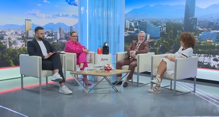 “Vajzat e huaja rrisin fëmijët shqiptarë, gjyshet kafshët”, realiteti i hidhur në familjet e reja