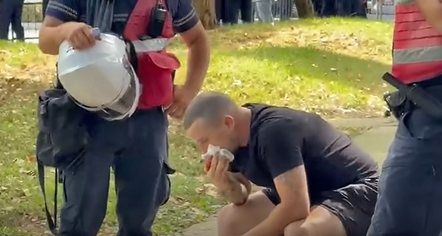 “Përgjaket protesta!” Berisha dhe Noka reagojnë për protestën para parlamentit