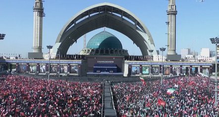 Mojtaba Khamenei mungon në varrimin e të atit, shfaqen tre djemtë e tjerë, lot dhe lutje në homazhet për ish-liderin 