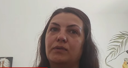 “U lodh nga sëmundja ime”, 35-vjeçarja rrëfen divorcin nga partneri