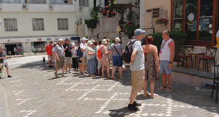 Gjirokastra si destinacion disa orësh nga të huajt, arsyet e fenomenit të ri