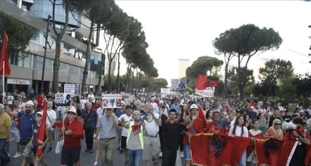 Dita e 44 e protestës, thirrje për zhvendosjen e tubimit në Bruksel
