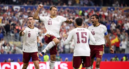 Spanja shokon Francën dhe siguron finalen e Botërorit