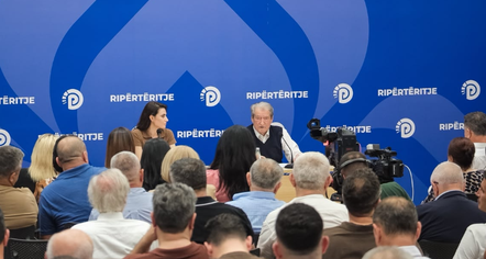 Berisha: Protesta 46-ditore në Tiranë është tërësisht antidiktatoriale, demokratët duhet ta mbështesin