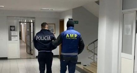 Morën ryshfet, arrestohen dy policë në Tiranë