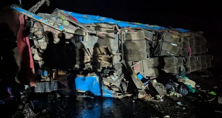 Tragjedi në Ugandë, 20 nxënës humbin jetën pas përmbysjes së autobusit gjatë ekskursionit