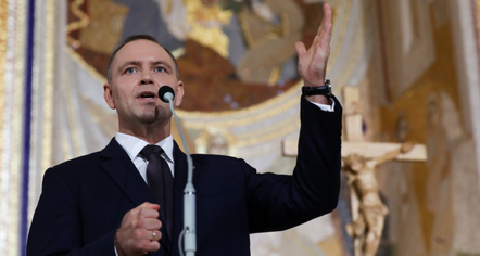 Presidenti polak hedh poshtë projektligjin për partneritetin civil pro LGBTQ, reagon ashpër kryeministri