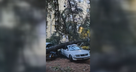 Stuhia e verës që “ktheu” dimrin, 20 të lënduar dhe dëme të mëdha në Kosovë dhe Maqedoni të Veriut