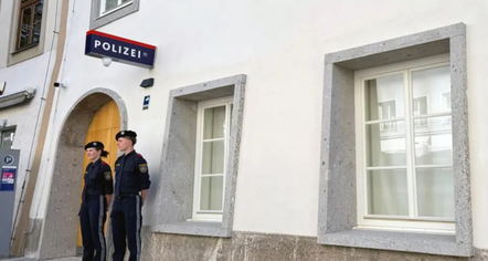 Stacion policie në shtëpinë ku lindi Hitleri, Austria kërkon të mbajë larg ndërtesës neonazistët
