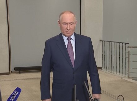 Kina dhe India tradhëtojnë Rusinë. Rriten çmimet e naftës, Putin: Më mirë dialog se luftë