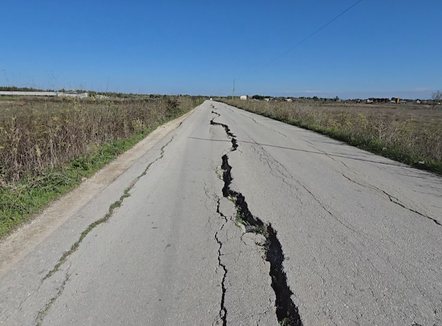 Frashër-Belinë, rruga që më shumë dëmton se sa ndihmon
