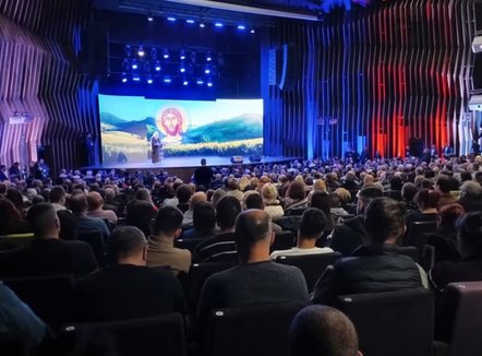 Në Serbi themelohet Shoqata Historike Ruse, Vulin flet hapur për “luftën për botën serbe”