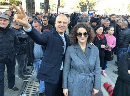 Kërkonin lirimin e pasurive nga sekuestro, Gjykata e Posaçme rrëzon Argita Berishën dhe Jamarbër Malltezin