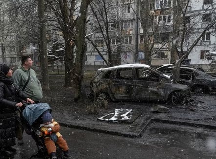 Hetimi i OKB-së: Dronët rusë ndjekin dhe përzënë civilë ukrainas