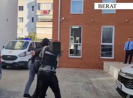 Operacion antidrogë në Berat, kapet 27-vjeçari me 1.5 kg kokainë
