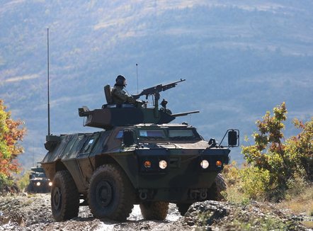 SHBA në krah të ushtrisë së Kosovës, FSK teston aftësitë dhe kapacitetet luftarake në “Ujku shigjetë”