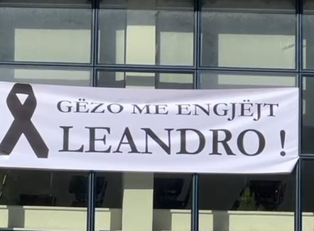 “Gëzo me Engjëjt Leandro!