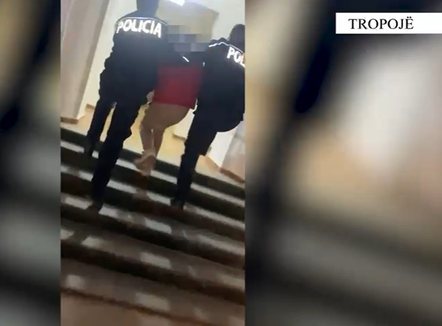 Kapet 25 vjeçari që do çonte drogë në Kosovë, procedohet dhe nëna e tij