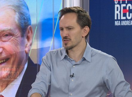 Deputeti Redi Muçi: Reforma zgjedhore bëhet për të penguar partitë e vogla të hyjnë në Kuvend