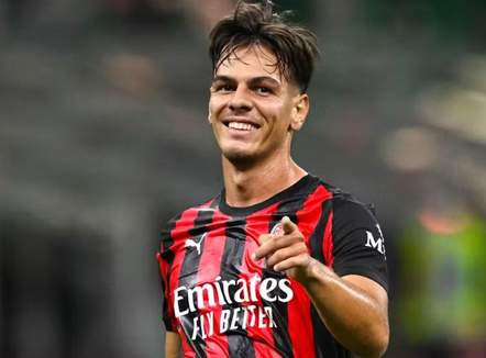 Ardon Jashari kthehet në stërvitje me Milanin