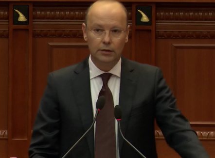 Opozita kërkon shkarkimin e Peleshit, Kaso: Duam që Kuvendit të rifitojë rolin e tij