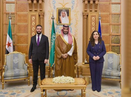 “Luftë për kufirin tonë të vjetër”, Vuçiç reagon ashpër për njohjen e Kosovës nga Siria dhe kërcënon