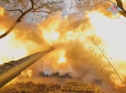 “Putini do të shkatërrojë gjithçka”. Rusia sulmon dhe djeg Ukrainën, errësirë totale dhe frikë