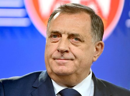 “Dodik, mbrojtës i Krishterimit!” Zbulohet kush loboi te Trump për heqjen e sanksioneve ndaj mikut të Putinit