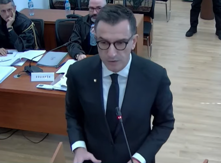 “U fyeva rëndë nga bashkëpunëtorët e mi”- Veliaj ‘thumbon’ kolegët e PS në Kushtetuese: Zoti i faltë se nuk dinë ç’bëjnë