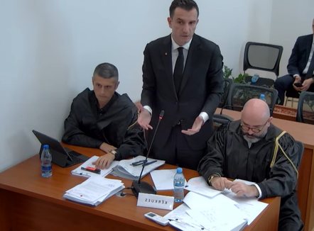 “Për shpirt…”, Kryetarja e Kushtetuteses-Veliajt: Ju si e konsideroni veten, jeni në detyrë apo jo