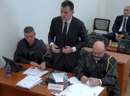 LIVE| Veliaj në Kushtetuese: Kjo është një betejë që e bëj edhe për Ogertën, Florin e Arlindin