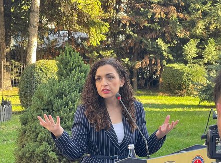 Përfundon takimi i presidentes Osmani me liderë politikë