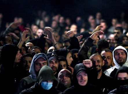 Politikanët dhe aktivistët që u rreshtuan përkrah tifozëve në protestën antiturke në Podgoricë