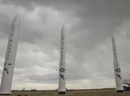 Testimet bërthamore, përse u ndalën dhe përse Trump kërkon t’i rikthejë?