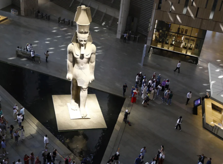 I dedikohet qytetërimit faraonik, hapet sot Muzeu i Madh Egjiptian, më gjiganti në botë