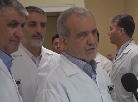 Irani rikthen programin bërthamor, Pezeshkian: Shkatërrimi i ndërtesave nuk është problem për ne