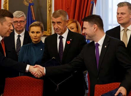 Populisti çek Babish nënshkruan marrëveshje koalicioni me parti euroskeptike 