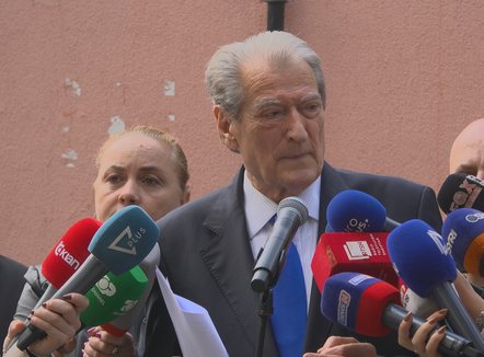 Para spak për “21 Janarin”, Berisha: Hetimet i pengoi Rama, garda zbatoi ligjin