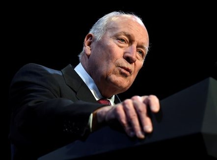 Ndahet nga jeta Dick Cheney, ish-zv.presidenti i fuqishëm amerikan dhe arkitekti i luftës në Irak